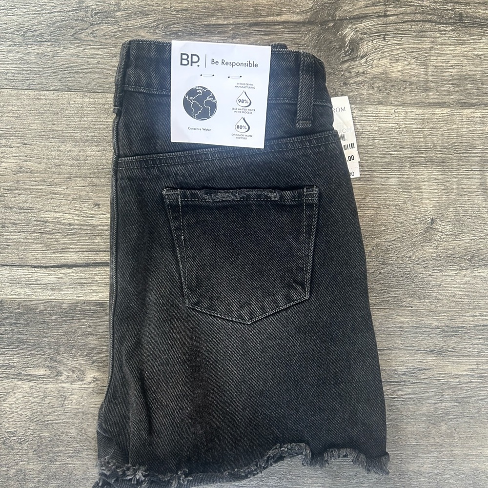 BP Ripped High Waist Shorts - Picture 4 of 4